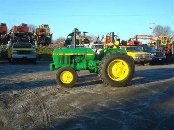 John Deere 2150
