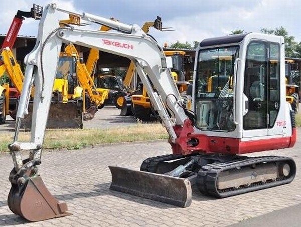 Takeuchi TB 135