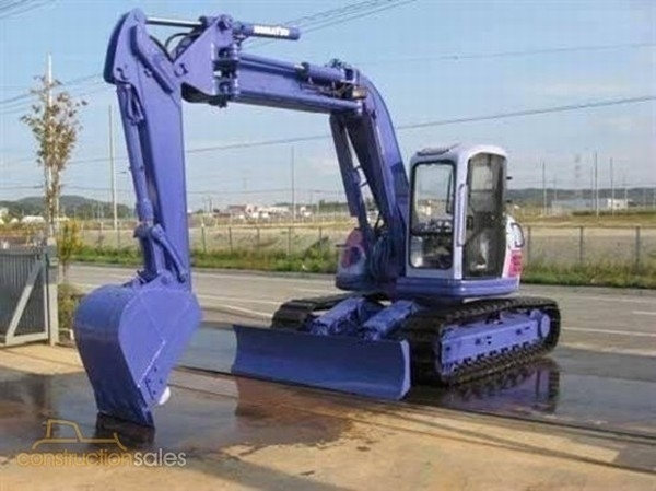 Komatsu PC128UU-2