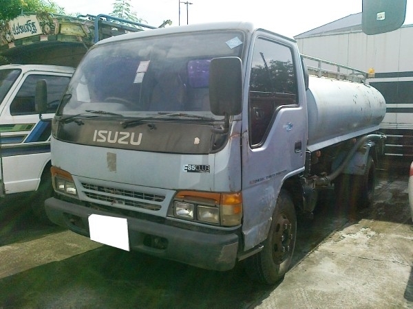 Isuzu NPR