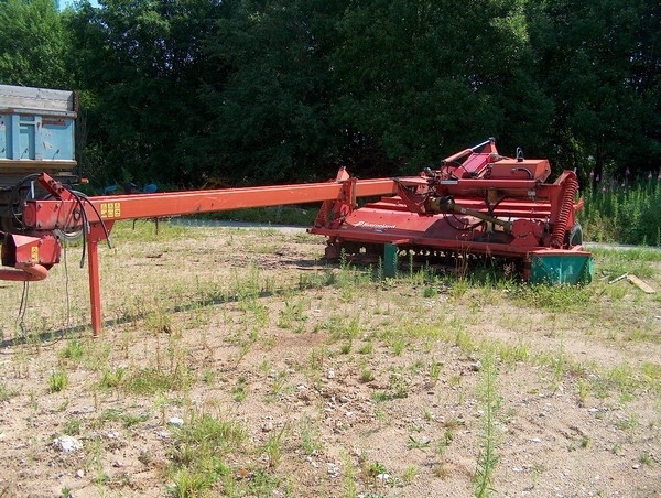 Kverneland 4040