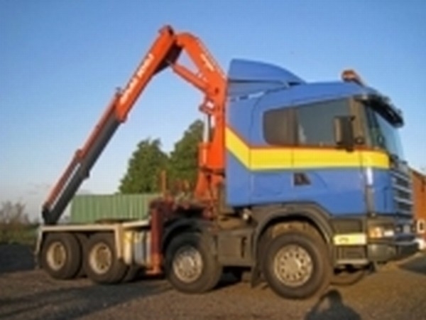 Scania 144G 530