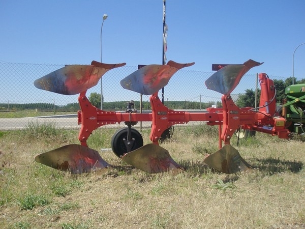 KUHN MULTI MASTER 110