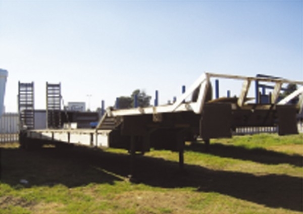 Double Axle Step Deck Trailer