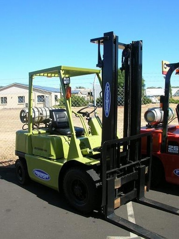 Mitsubishi FG25
