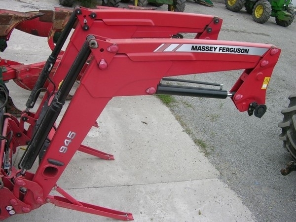 [Other] Massey Ferguson 945 homlokrakodó
