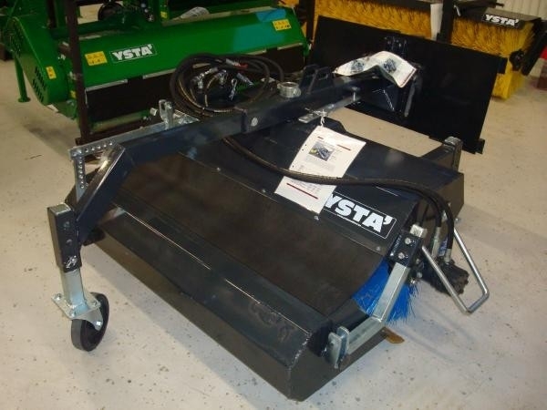 Ysta sopvals bobcat fäste 1,5 m med hydraulisk box