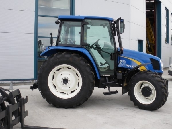 New Holland T5070