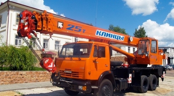 ОАО "Клинцовский автокрановый завод" (Россия) КС 55713-1К-3 автокран с гуськом