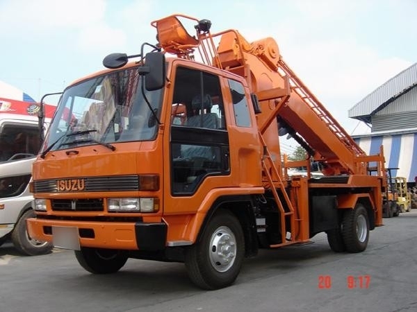 Isuzu ROCKY