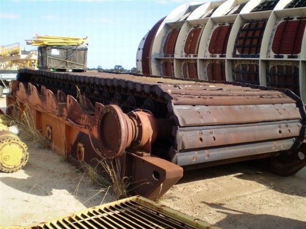 Jaques Apron 2 x Jaques Nico Apron Feeders