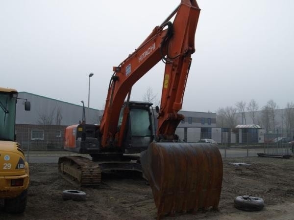 Hitachi ZX 210 LC-3