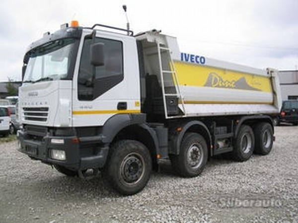 Iveco AD410T 44 Trakker 8 x 4