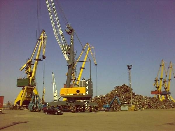 Liebherr LHM280