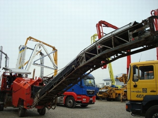 Wirtgen W1000F