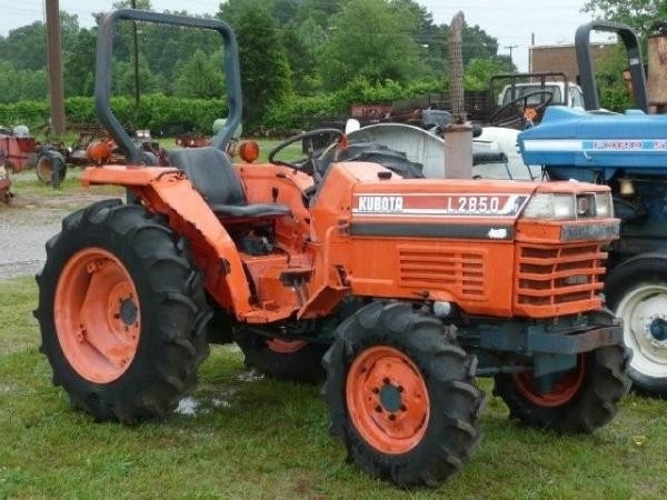Kubota L2850