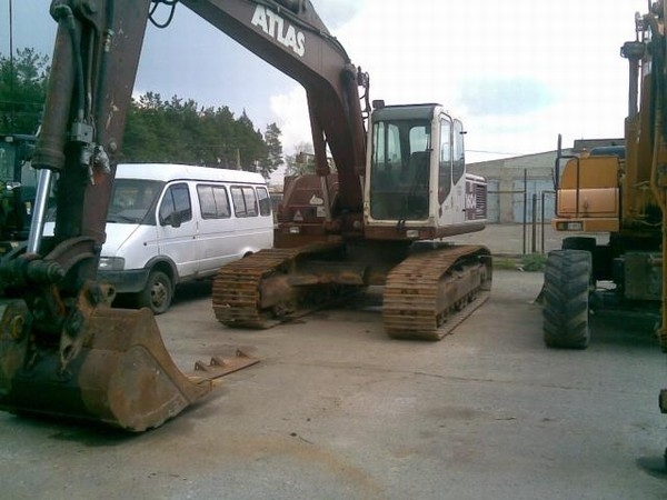 Atlas 1604 LC