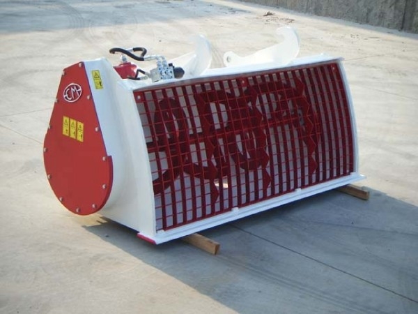 Mešalne žlice za beton CM crusher od 180l do 1600l