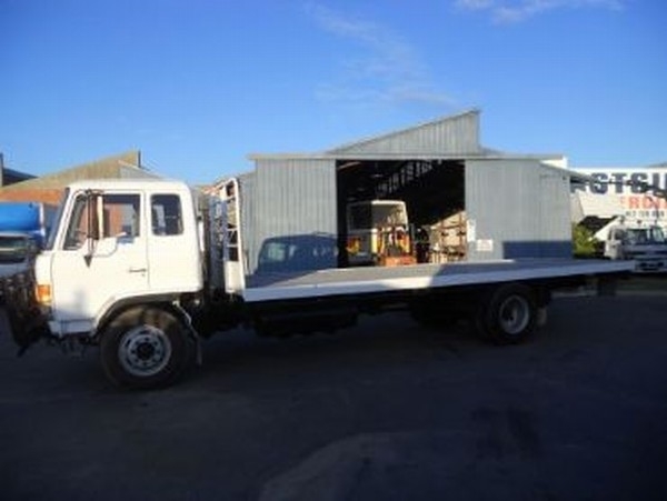 Hino FF177