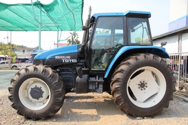 New Holland TS115