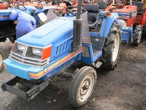 Iseki TU200