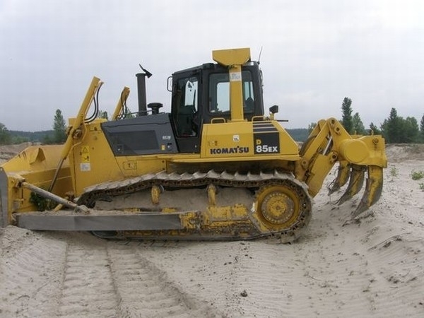 Komatsu D 85