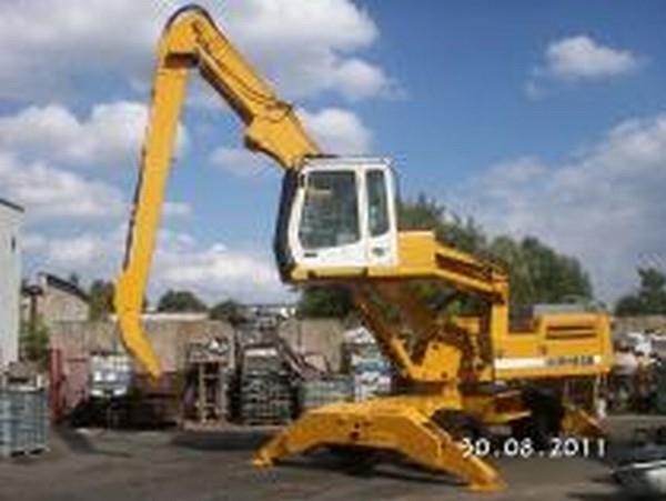 Liebherr 922, Fuchs, Atlas, Sennebogen