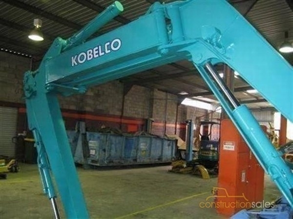 Kobelco SK75UR