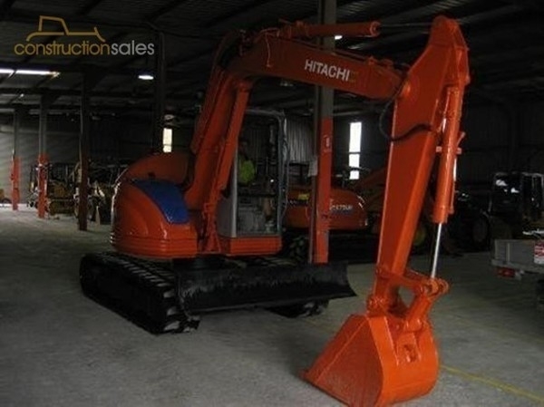Hitachi EX75UR