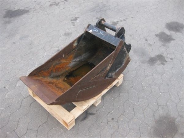 JCB 40 cm graveskovl