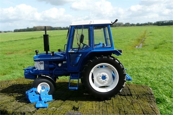 Ford 7610 versjon 1 og 2