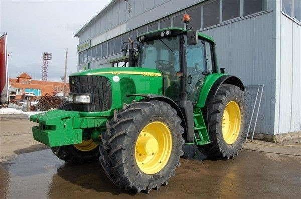 John Deere 6920