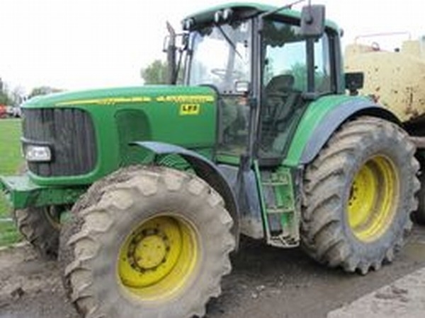 John Deere 6920