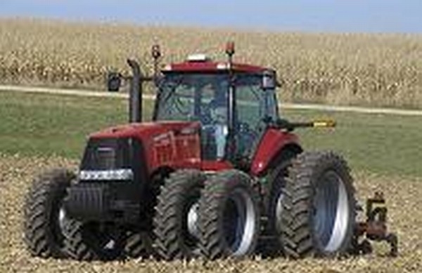 Case IH IH Magnum 335