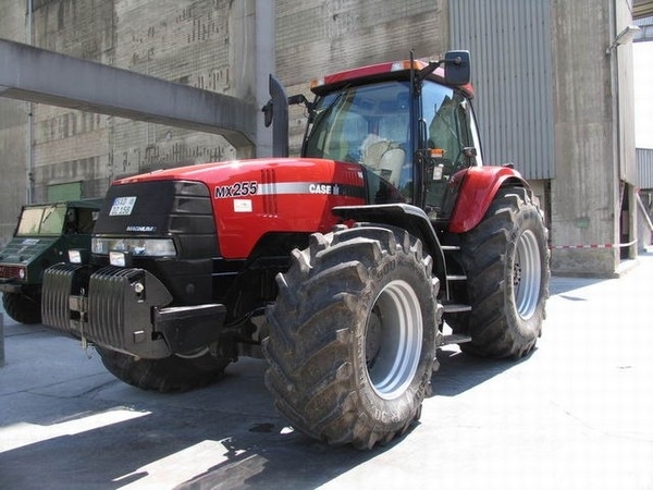 Case IH mx 255