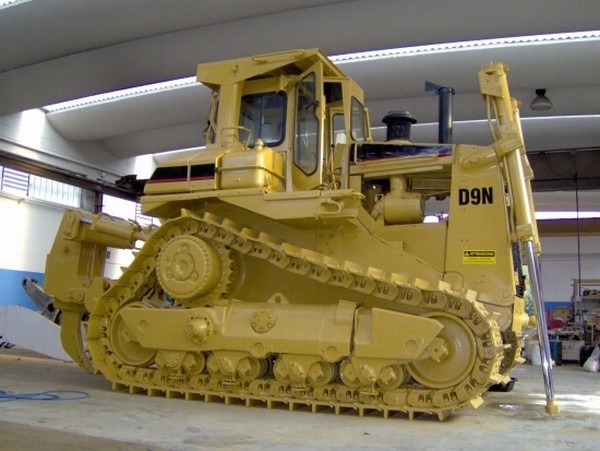 CAT D9N