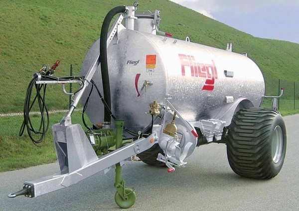 Fliegl 3.000 I