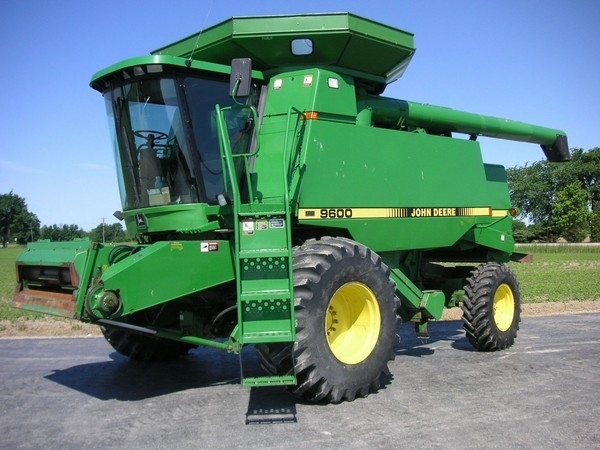 John Deere 9600