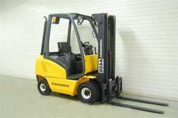 Jungheinrich Погрузчик дизельный Jungheinrich DFG 320 4405