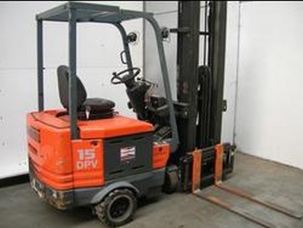 TOYOTA Погрузчик узкопроходный TOYOTA 5DVP15 HM4928
