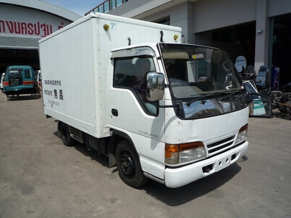Isuzu NKR