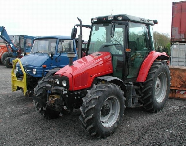 Massey Ferguson MF 5445