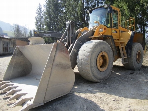 Volvo L180C