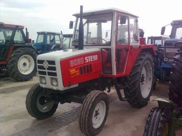 Steyr 8080