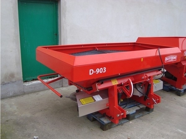 Quivogne D903 műtrágyaszóró