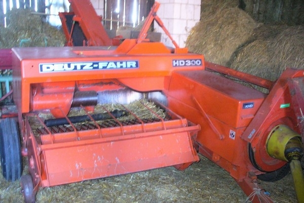 Пресс подборщик тюковый Deutz Fahr HD 300