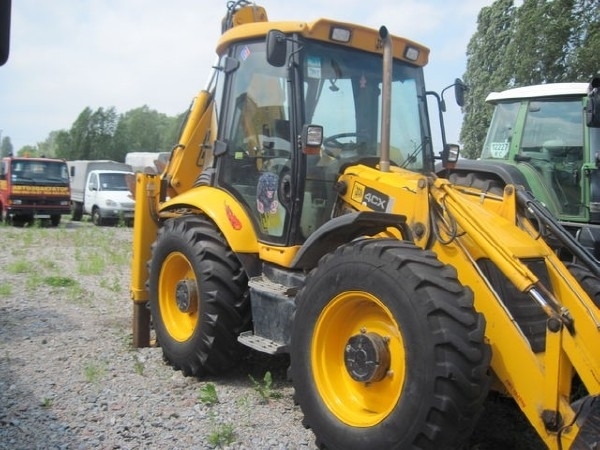 JCB 4CX