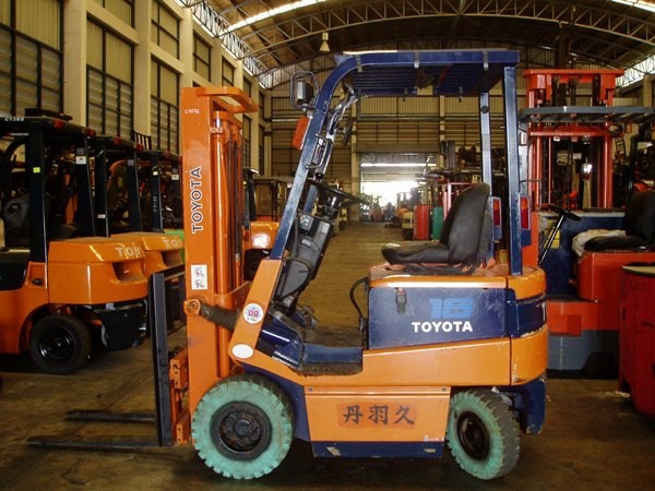 Used forklift toyota in usa