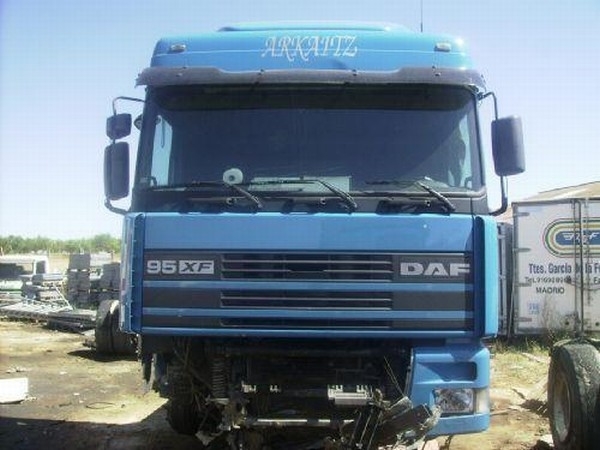DAF CABINA XF