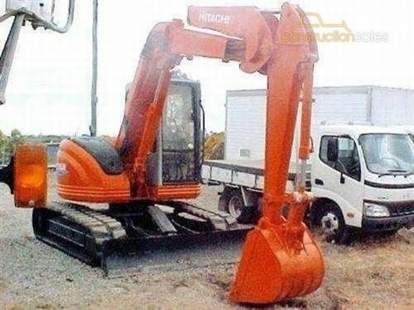 Hitachi EX 75 UR-3